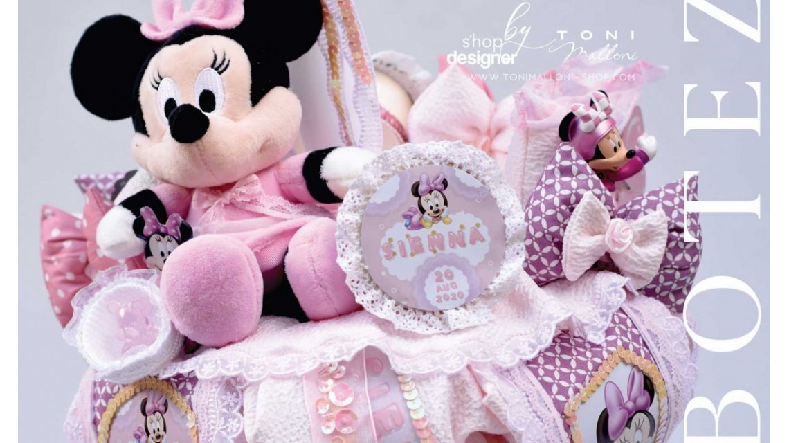 Lumanare cu Minnie Mouse Racer personalizata cu paiete roz si lila 14